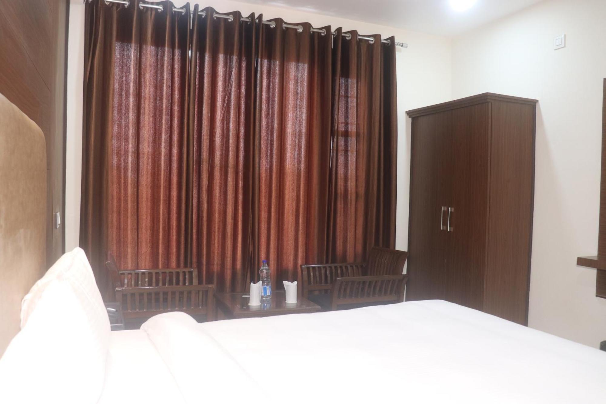 Hotel Park Street Pathankot Exterior photo